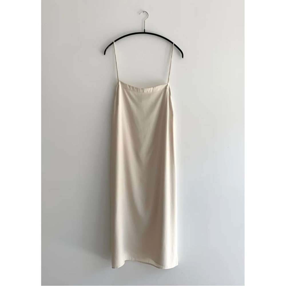 🌷sold🌷Kamperett • NWOT Short Slip